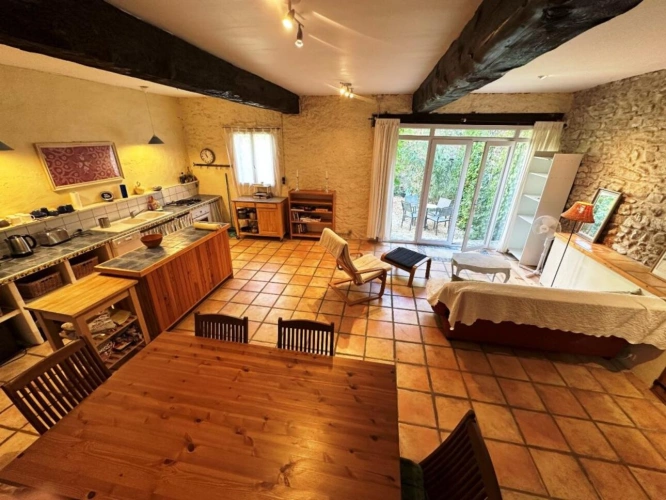 Photos 5 - Tourist - House