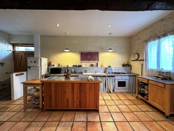 Photos 13 - Tourist - House