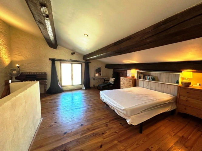 Photos 16 - Tourist - House