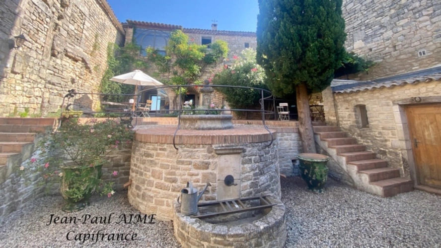 Photos 1 - Prestige - Demeure en pierre du XVIIe siècle avec vue imprenable sur les coteaux de l’Ardèche – Issirac