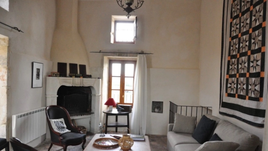 Photos 8 - Prestige - Demeure en pierre du XVIIe siècle avec vue imprenable sur les coteaux de l’Ardèche – Issirac
