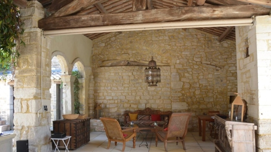 Photos 18 - Prestige - Demeure en pierre du XVIIe siècle avec vue imprenable sur les coteaux de l’Ardèche – Issirac
