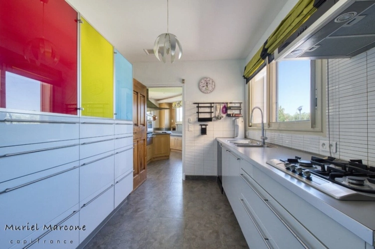 Photos 9 - Agricole - Propriété d’exception de 290 m2 au cœur de la Vallée des Baux-de-Provence sur 25 hectares à vendre 7 pièces MOULES (13)