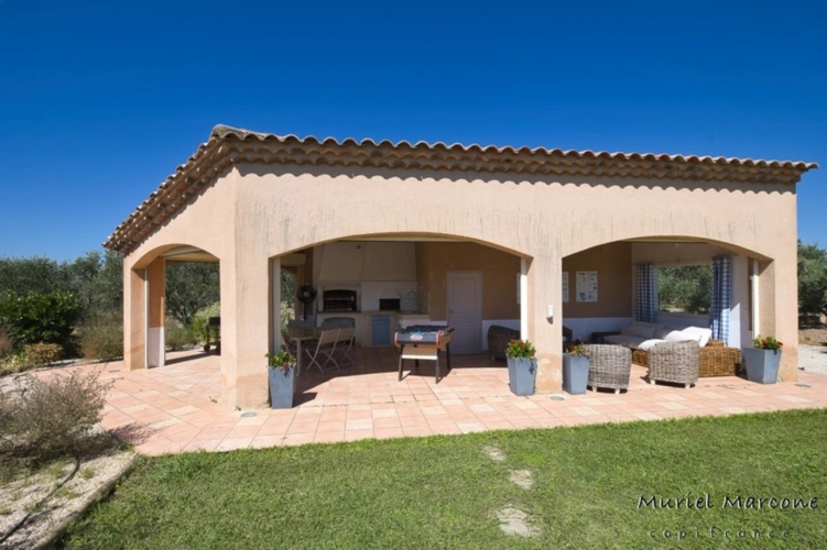 Photos 27 - Agricole - Propriété d’exception de 290 m2 au cœur de la Vallée des Baux-de-Provence sur 25 hectares à vendre 7 pièces MOULES (13)