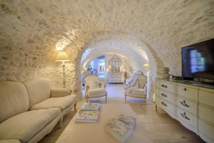 Photos 4 - Prestigious - House