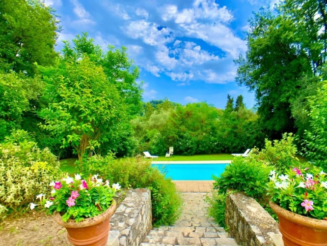 Photos 3 - Tourist - House