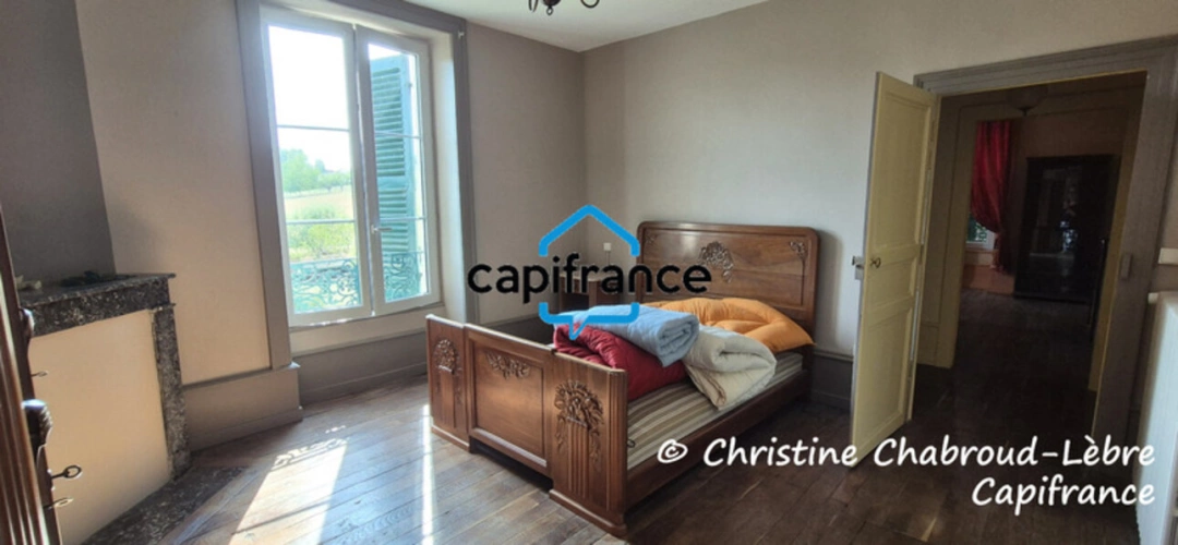 Photos 10 - Prestige - Propriété à vendre - 200 m² - 8 pièces à SAINT-ETIENNE-DE-VICQ (03)