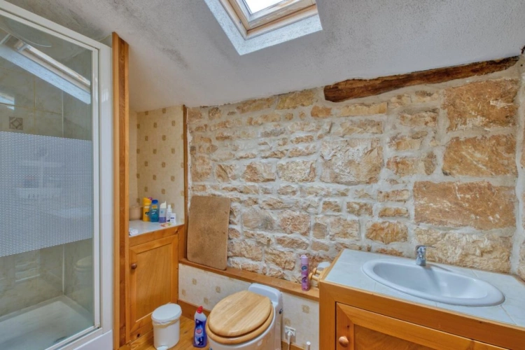 Photos 10 - Tourist - House