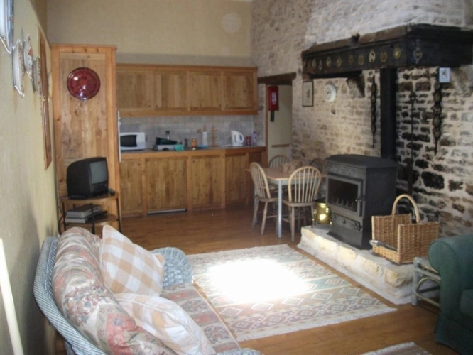 Photos 13 - Tourist - House