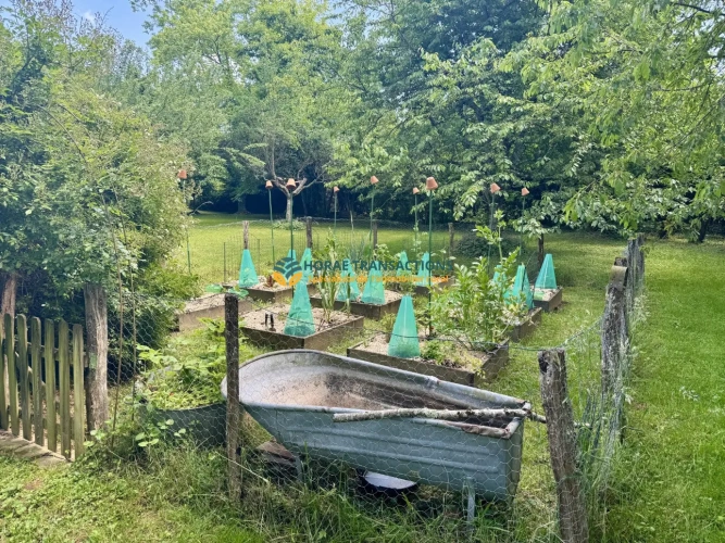 Photos 14 - Touristique - Ferme restaurée avec gîte & grange : charme et authenticité en campagne Haute-Saônoise