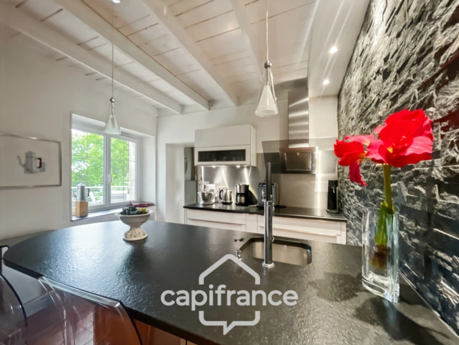 Photos 8 - Prestige - Maison de charme rénovée – 229 m² + dépendances – Terrain clos 6 297 m²
