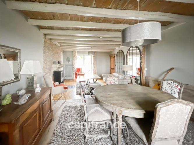 Photos 10 - Prestige - Maison de charme rénovée – 229 m² + dépendances – Terrain clos 6 297 m²