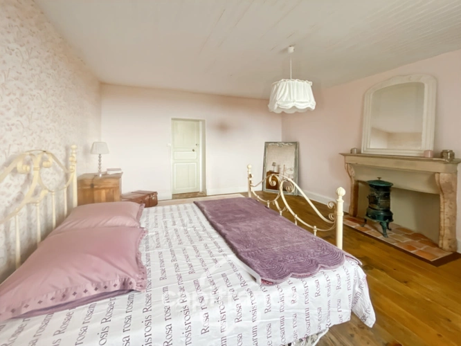 Photos 13 - Prestige - Maison de charme rénovée – 229 m² + dépendances – Terrain clos 6 297 m²