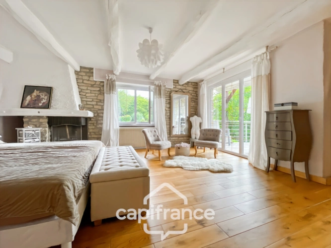 Photos 14 - Prestige - Maison de charme rénovée – 229 m² + dépendances – Terrain clos 6 297 m²