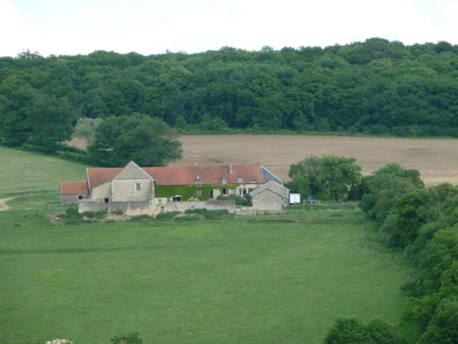 Photos 2 - Touristique - Propriete à vendre 12 pièces proche de POUILLY EN AUXOIS (21)