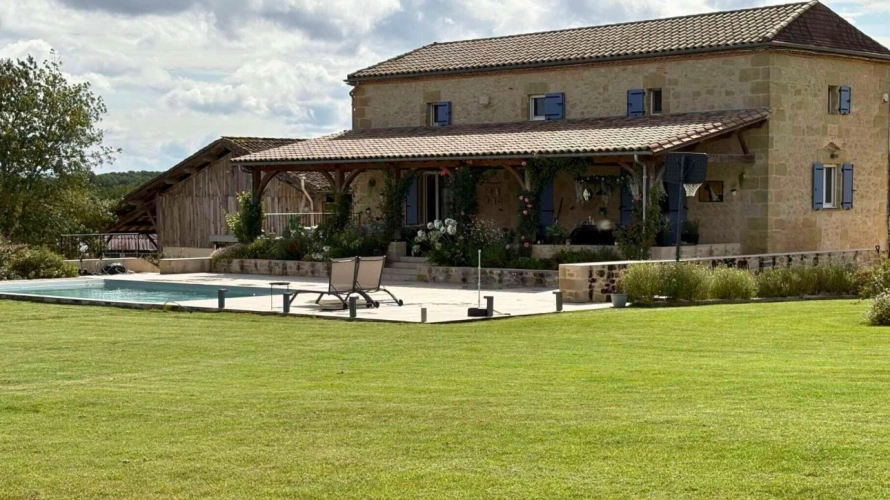 Photos 1 - Équestre - Propriété équestre d’exception de 23 hectares nichée dans un écrin de verdure