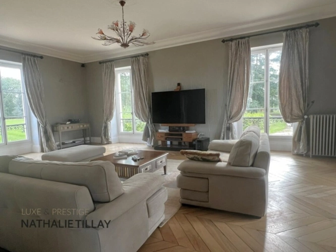 Photos 15 - Prestige - Orléans, demeure de prestige, propriete à vendre, chateau 440 m², piscine, tennis, maison d'amis 85 m², dépendances potentiel aménageable , parc paysagé et arboré 4 ha