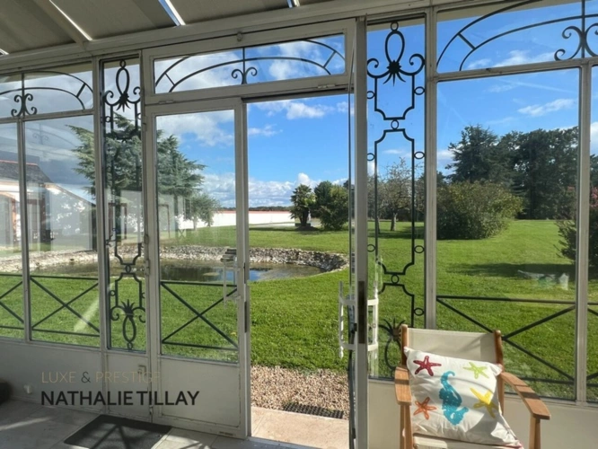 Photos 17 - Prestige - Orléans, demeure de prestige, propriete à vendre, chateau 440 m², piscine, tennis, maison d'amis 85 m², dépendances potentiel aménageable , parc paysagé et arboré 4 ha