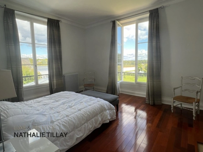 Photos 18 - Prestige - Orléans, demeure de prestige, propriete à vendre, chateau 440 m², piscine, tennis, maison d'amis 85 m², dépendances potentiel aménageable , parc paysagé et arboré 4 ha