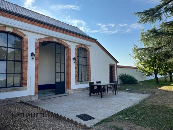 Photos 21 - Prestige - Orléans, demeure de prestige, propriete à vendre, chateau 440 m², piscine, tennis, maison d'amis 85 m², dépendances potentiel aménageable , parc paysagé et arboré 4 ha