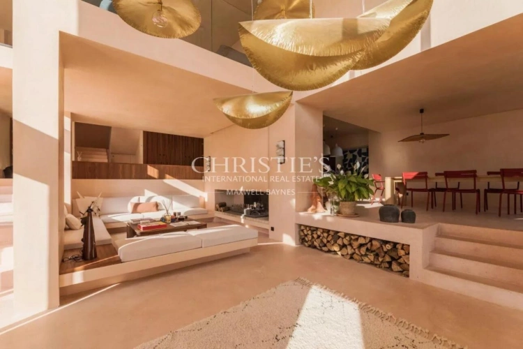 Photos 7 - Prestigious - Hobby vineyard estate to be revived with superb villa