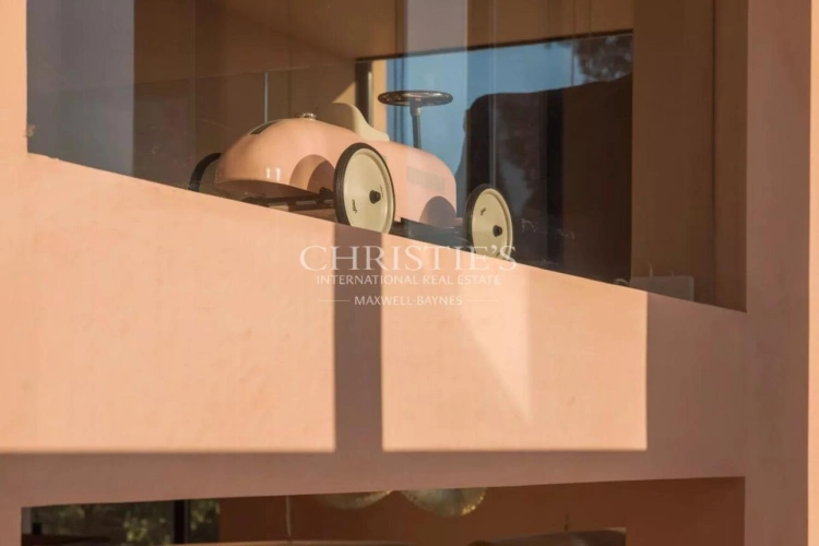 Photos 12 - Prestigious - Hobby vineyard estate to be revived with superb villa