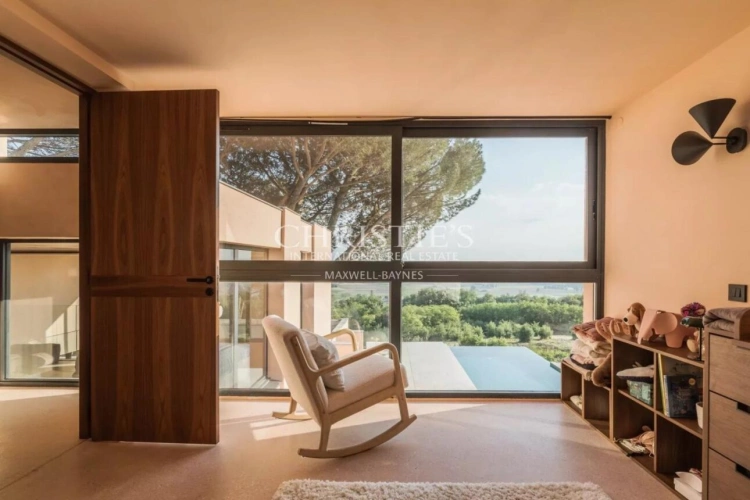 Photos 17 - Prestigious - Hobby vineyard estate to be revived with superb villa