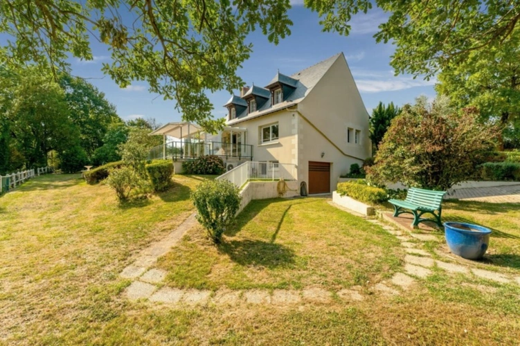 Photos 3 - Touristique - Propriété d'exception avec vue panoramique et calme absolu, proche de SAUMUR