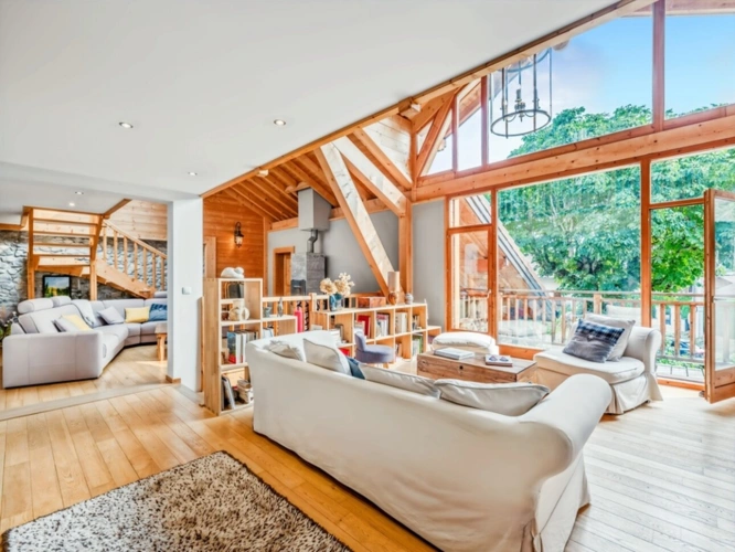 Photos 7 - Prestige - Propriété à vendre 7 pièces SAINT PAUL EN CHABLAIS (74) Corps de ferme magnifique avec 270 m2 habitables vue Dent d'Oche