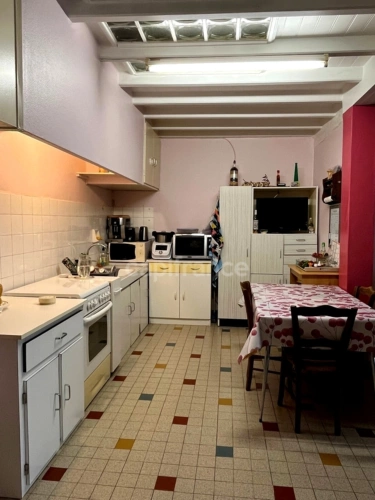 Photos 19 - Prestige - A vendre et rénover : Ancien corps de ferme 9 pièces, 6 chambres, au coeur d'un village proche de MAUVEZIN (32)