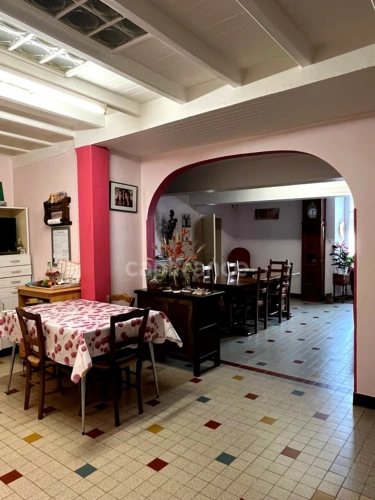 Photos 20 - Prestige - A vendre et rénover : Ancien corps de ferme 9 pièces, 6 chambres, au coeur d'un village proche de MAUVEZIN (32)