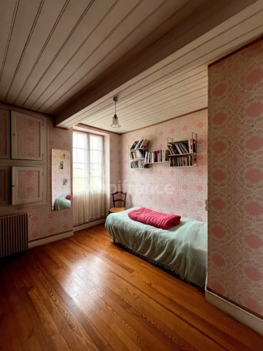 Photos 34 - Prestige - A vendre et rénover : Ancien corps de ferme 9 pièces, 6 chambres, au coeur d'un village proche de MAUVEZIN (32)