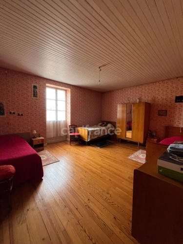 Photos 37 - Prestige - A vendre et rénover : Ancien corps de ferme 9 pièces, 6 chambres, au coeur d'un village proche de MAUVEZIN (32)