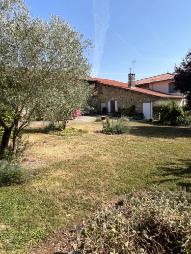 Photos 49 - Prestige - A vendre et rénover : Ancien corps de ferme 9 pièces, 6 chambres, au coeur d'un village proche de MAUVEZIN (32)
