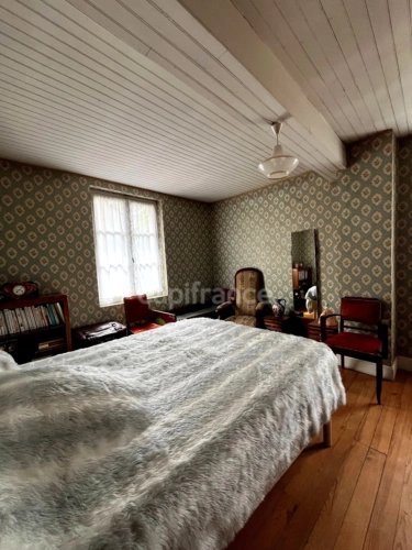 Photos 16 - Prestige - A vendre et rénover : Ancien corps de ferme 9 pièces, 6 chambres, au coeur d'un village proche de MAUVEZIN (32)