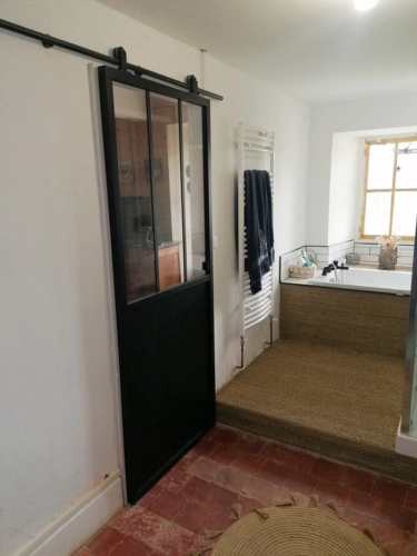 Photos 70 - Prestige - MIELAN 6 minutes: PROPRIETE de CHARME XVIIIs avec VUE, 5 chambres, garage, 1hectare, piscine, rénovation de qualité pour famille ou /et chambres d hôtes