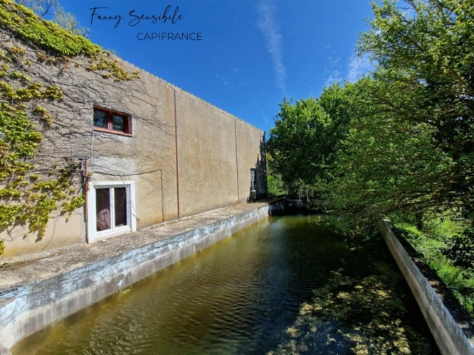 Photos 21 - Prestige - RARE À LA VENTE – PROPRIÉTÉ DE 18 HECTARES EN ZONE AGRICOLE – PLAN-D’AUPS-SAINTE-BAUME