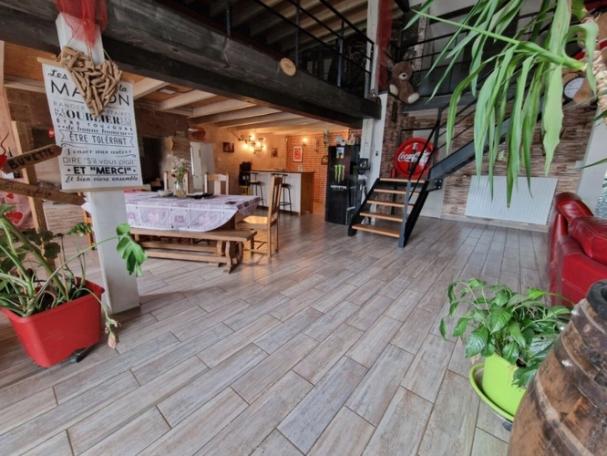 Photos 2 - Prestige - Propriete à vendre proche LURE (70) FERME T7 RENOVEE avec DEPENDANCES