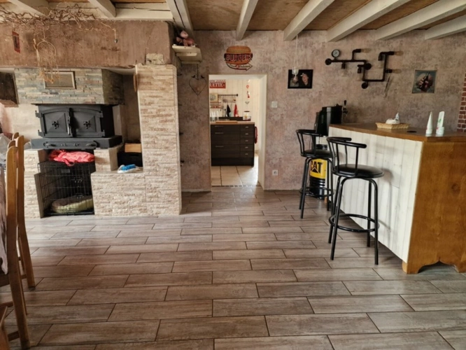 Photos 4 - Prestige - Propriete à vendre proche LURE (70) FERME T7 RENOVEE avec DEPENDANCES