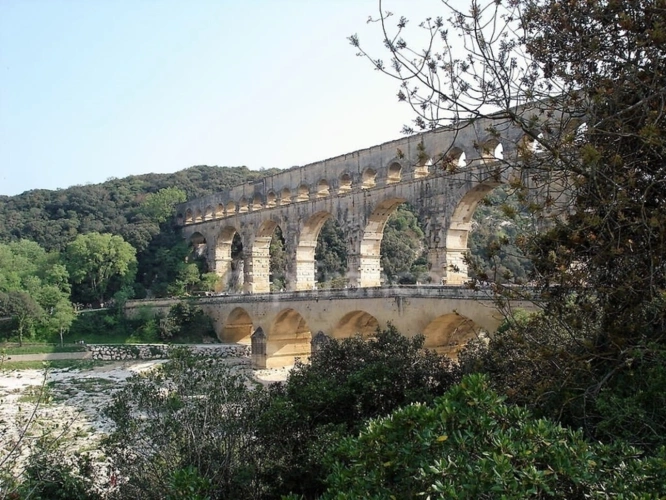 Photos 36 - Prestige - Dpt Gard (30), à vendre UZES propriete P14 de 548 m² - Terrain de 830,00 m²