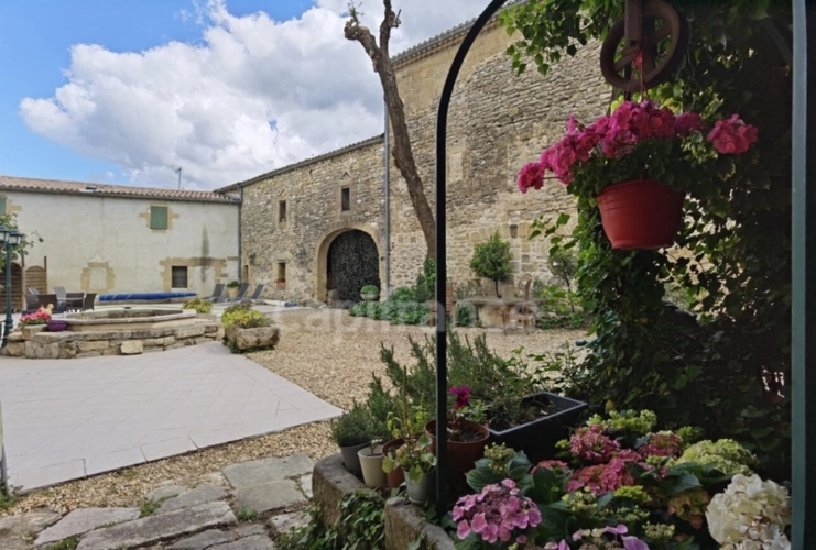 Photos 41 - Prestige - Dpt Gard (30), à vendre UZES propriete P14 de 548 m² - Terrain de 830,00 m²