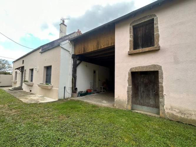 Photos 19 - Tourist - Propriete, ensemble de 2 maisons  et dépendances proche de SEMUR EN AUXOIS (21)