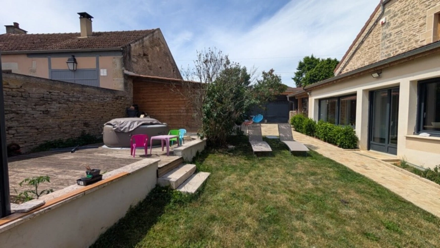 Photos 10 - Touristique - Propriete à vendre 9 pièces COUTARNOUX (89)