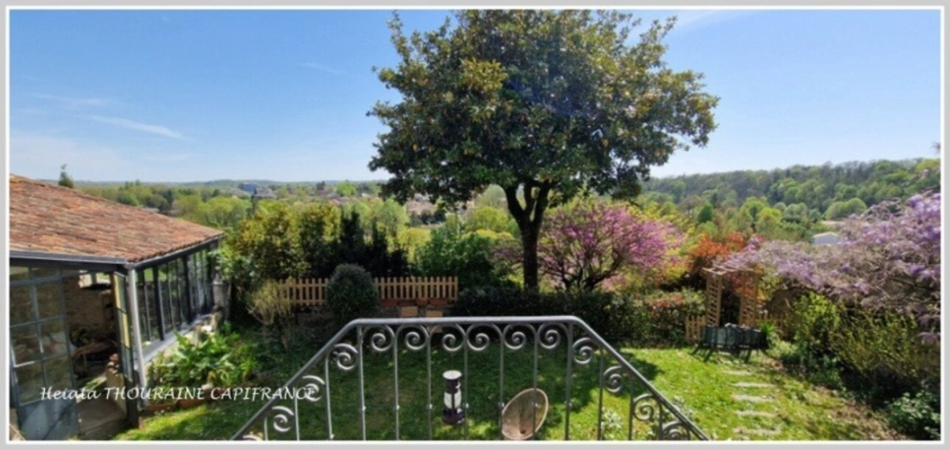 Photos 15 - Touristique - à vendre SAINT MAIXENT L'ECOLE (79) propriété P12 de 446 m² - Terrain de 2 152 m²