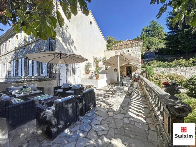 Photos 1 - Prestige - Maison de charmes avec potentiel pour chambres d'hôtes