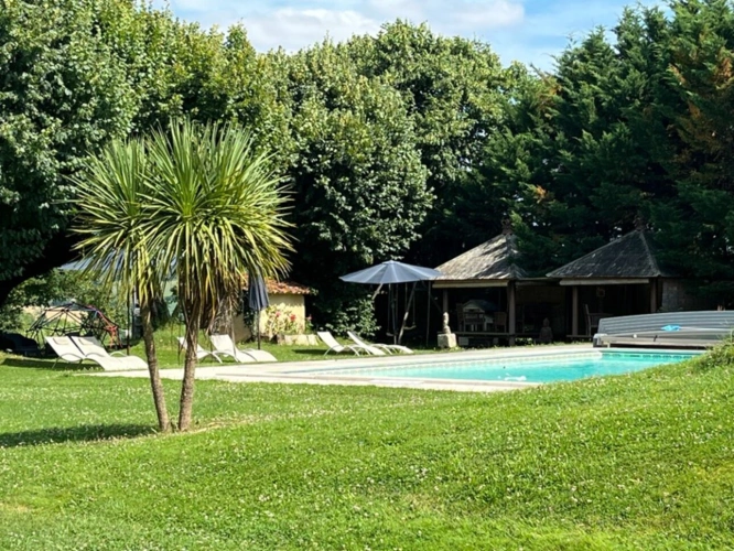 Photos 39 - Équestre - Dpt Gers (32), Proche AUCH - ELEGANTE PROPRIETE GASCONNE sans travaux piscine -4,5HA,- gîtes- chambres d'hôtes - évènementiels