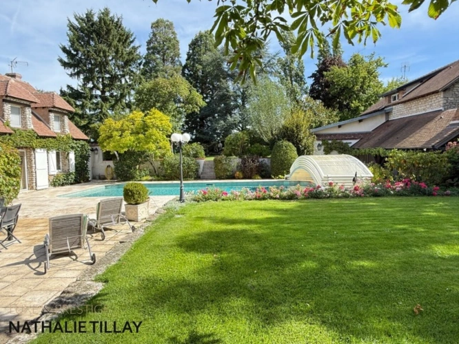 Photos 1 - Prestige - Propriete à vendre, GIDY  proche Orleans , piscine et parc