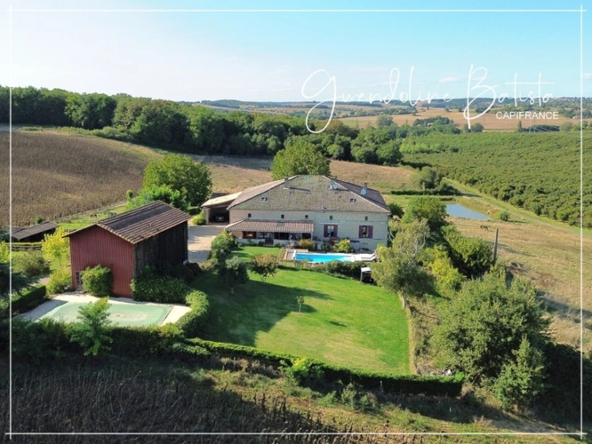 Photos 1 - Équestre - Propriété en Pierre 568m² - 2 Maisons d'habitation - 3 Gîtes - 2 Piscines sur 3,5 Ha de terrain
