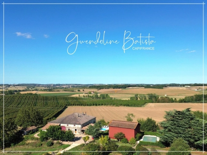 Photos 3 - Équestre - Propriété en Pierre 568m² - 2 Maisons d'habitation - 3 Gîtes - 2 Piscines sur 3,5 Ha de terrain