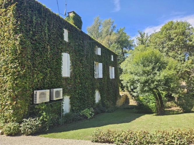 Photos 2 - Prestige - Moulin